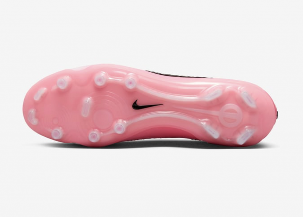Бутсы профессиональные Nike Tiempo Legend 10 Elite FG