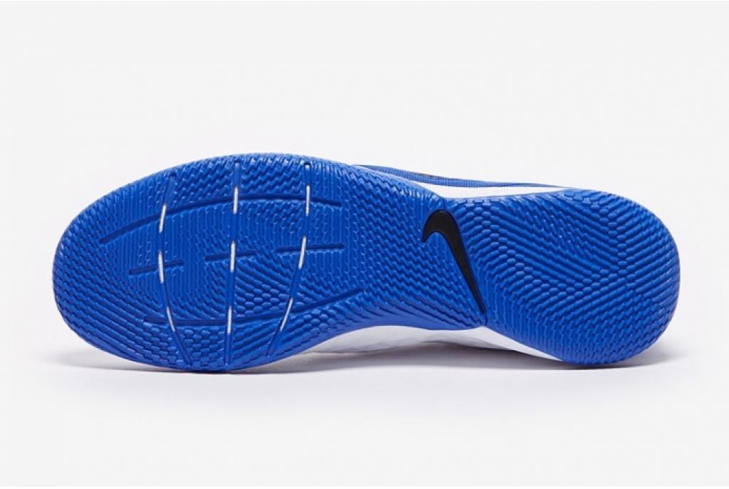 Футзалки профессиональные Nike React Legend 8 Pro Indoor