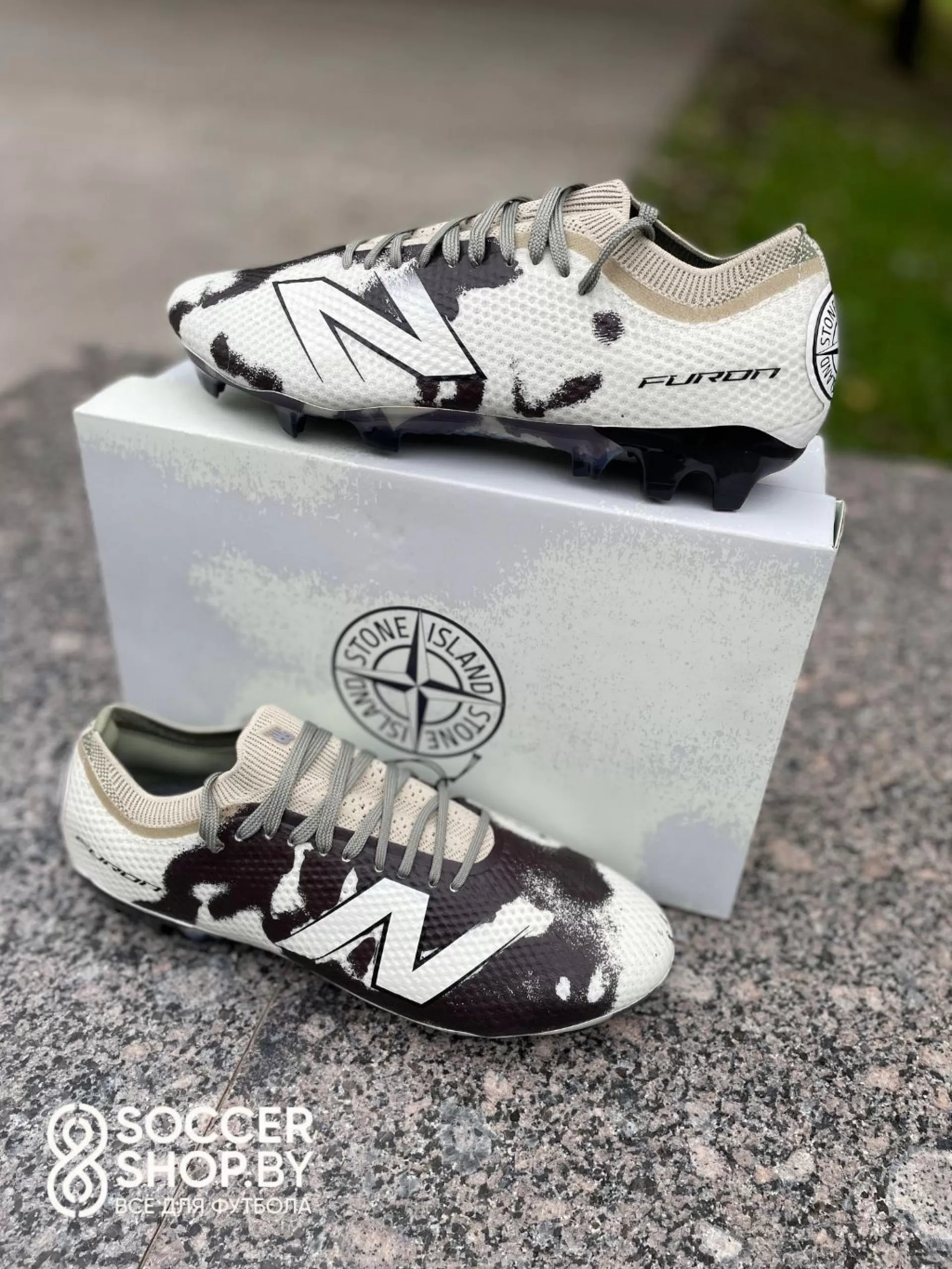 Stone Island x New Balance Furon 9 (UF1F5TY)