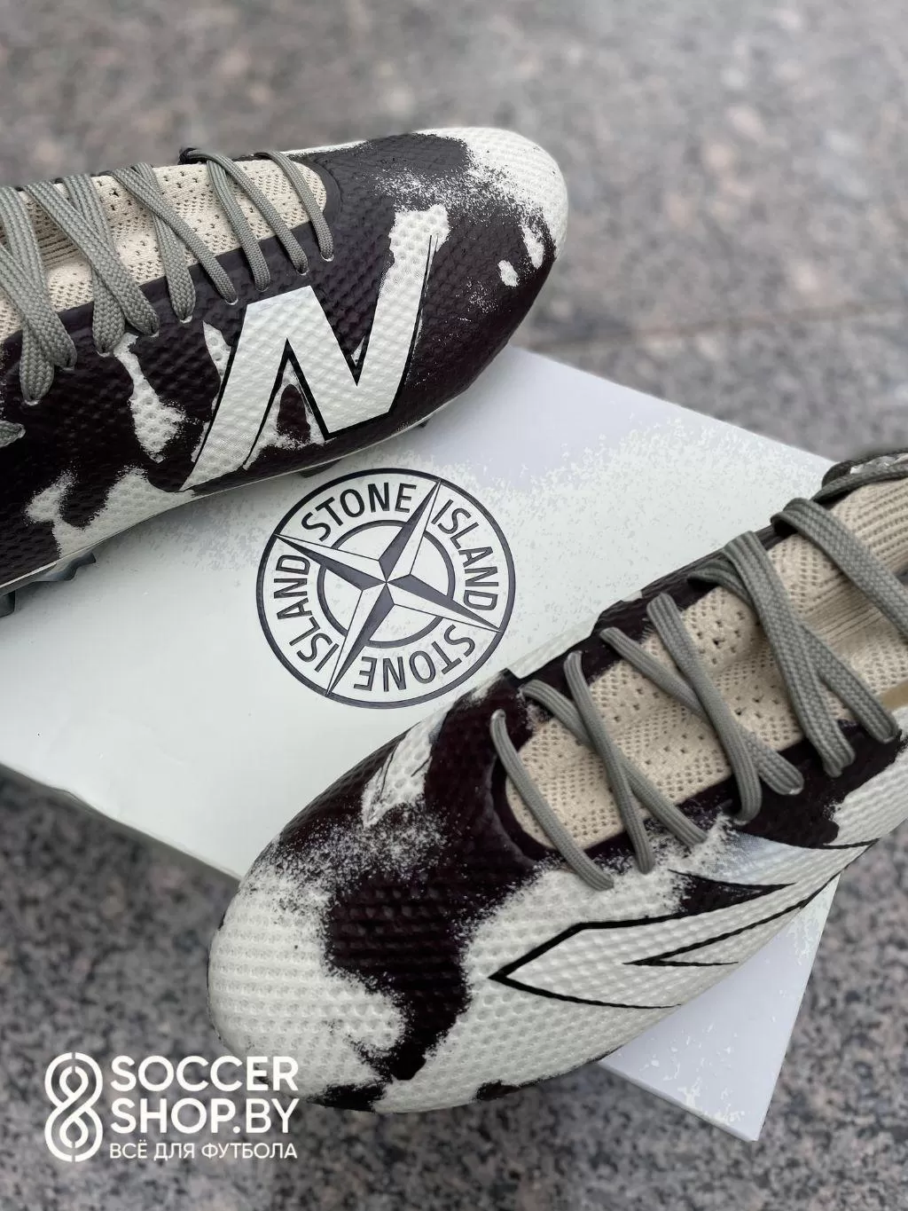 Stone Island x New Balance Furon 9 (UF1F5TY)