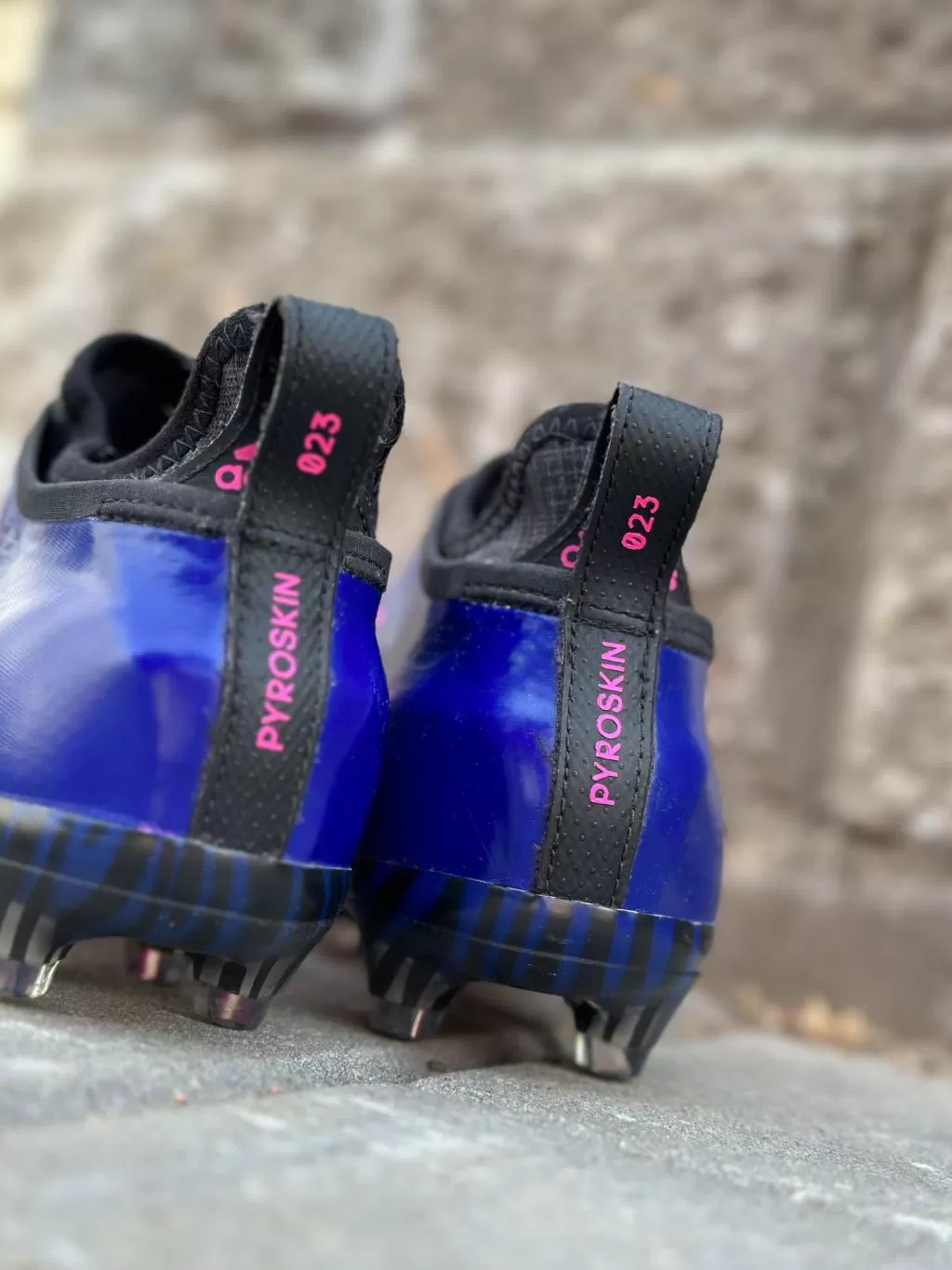 Adidas Glitch «Pyro Gas Skin»