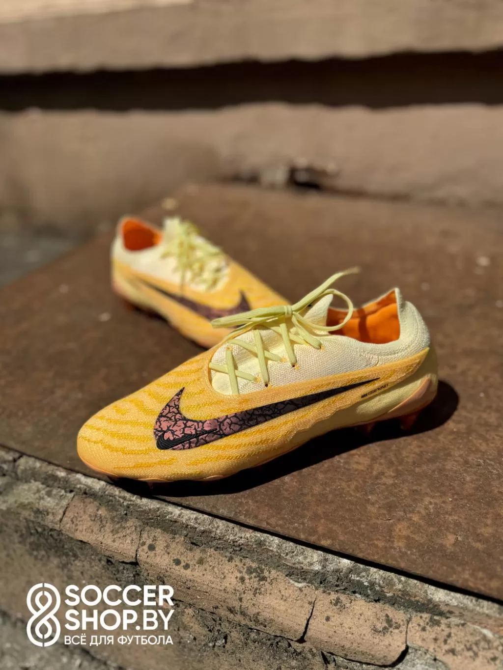 Nike Phantom GX Blaze