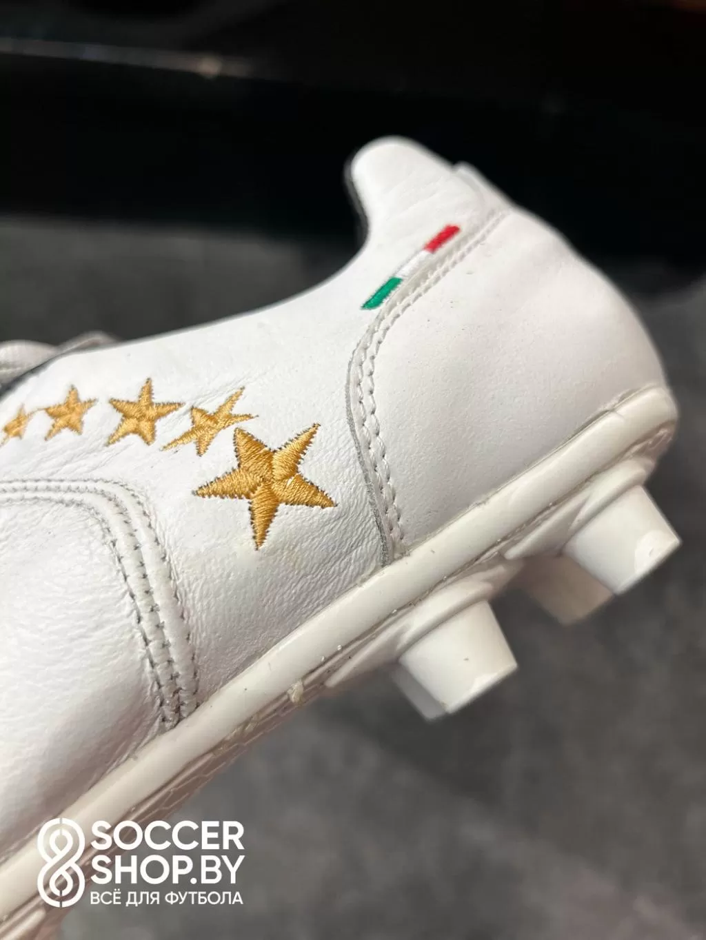 Бутсы ручной работы бренда Pantofola d’Oro