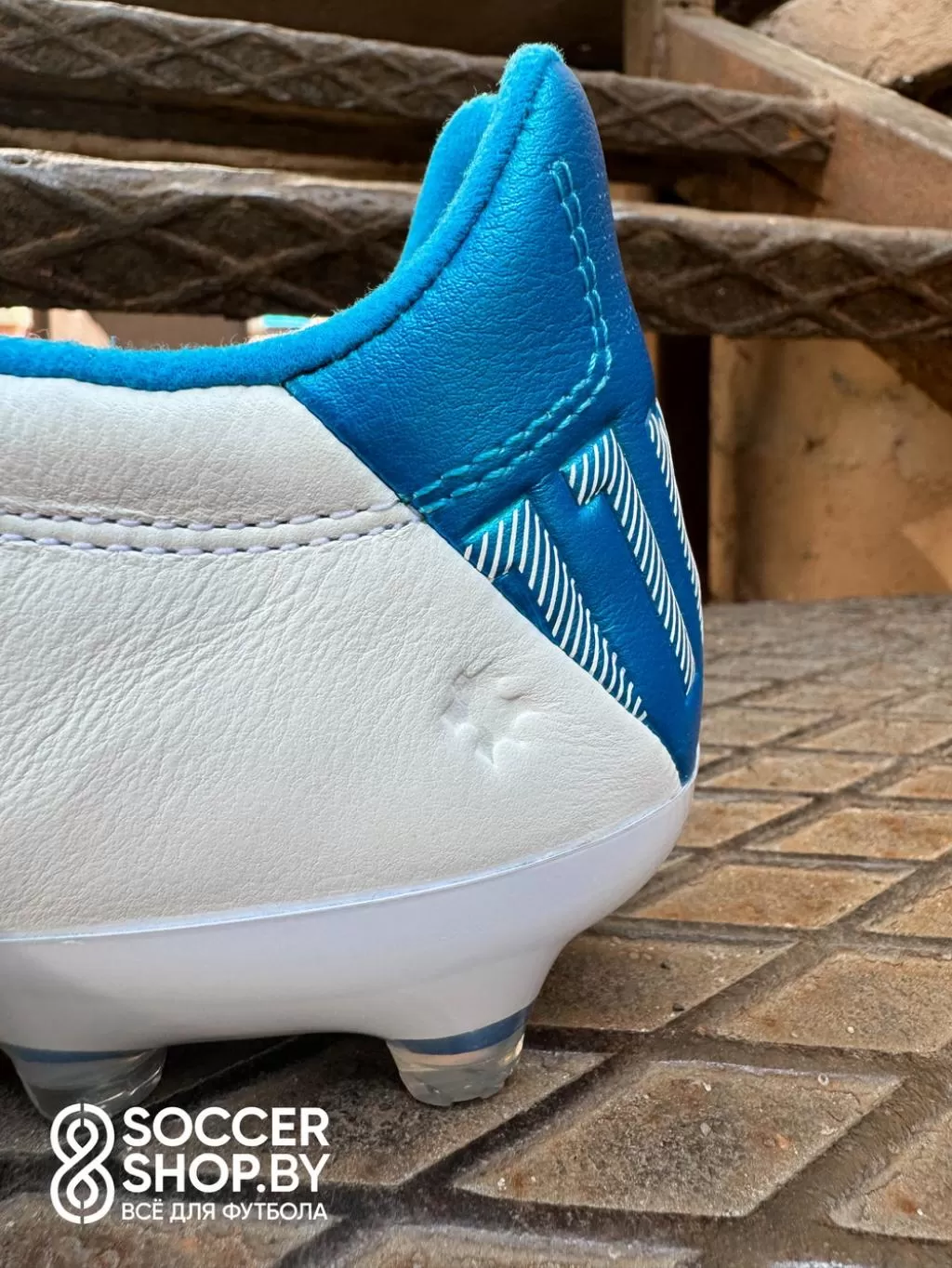 Adidas 11Pro 