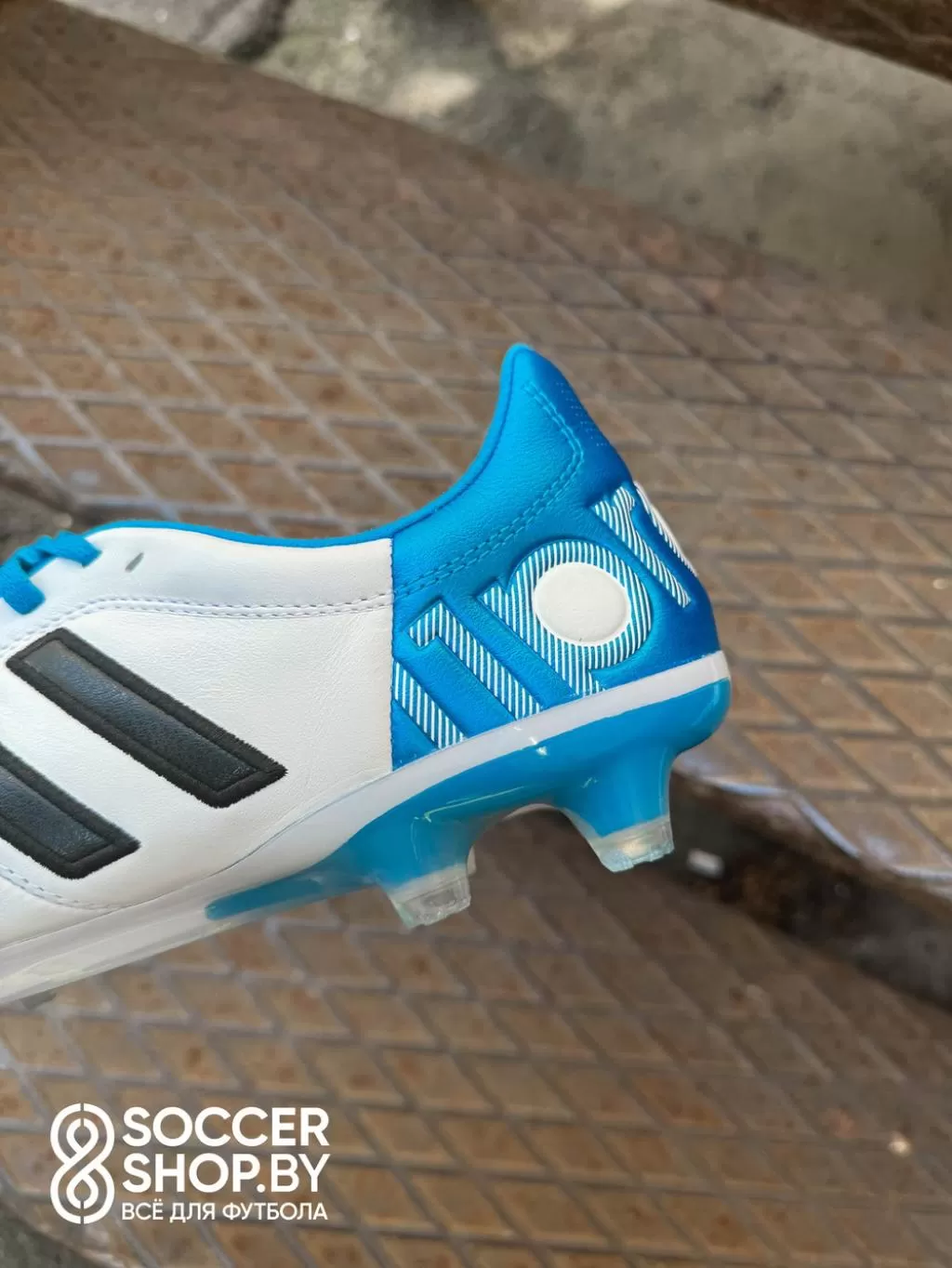 Adidas 11Pro 
