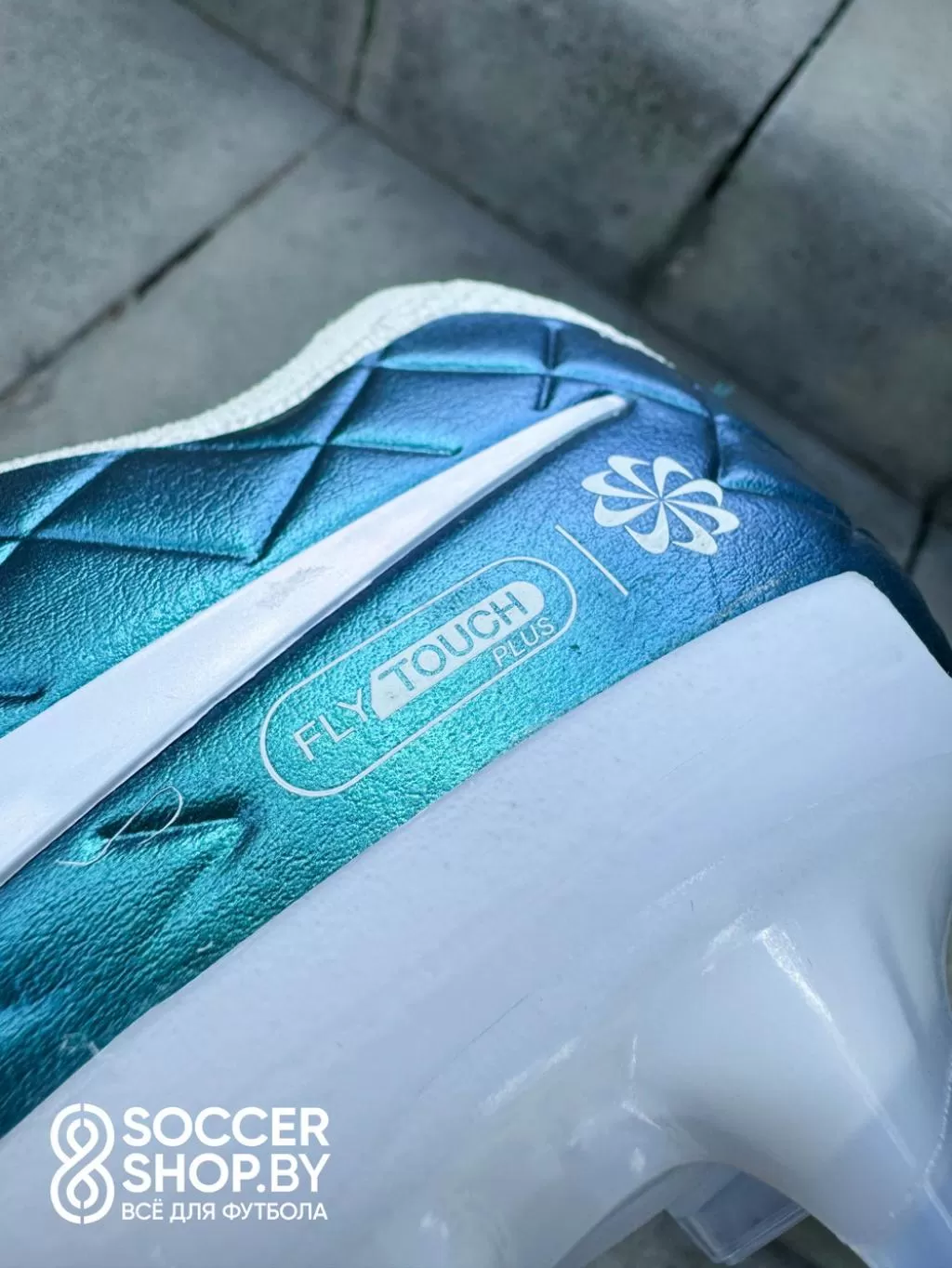 Nike Tiempo Emerald Legend 10 