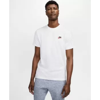 Футболка Nike Sportswear Club T Shirt