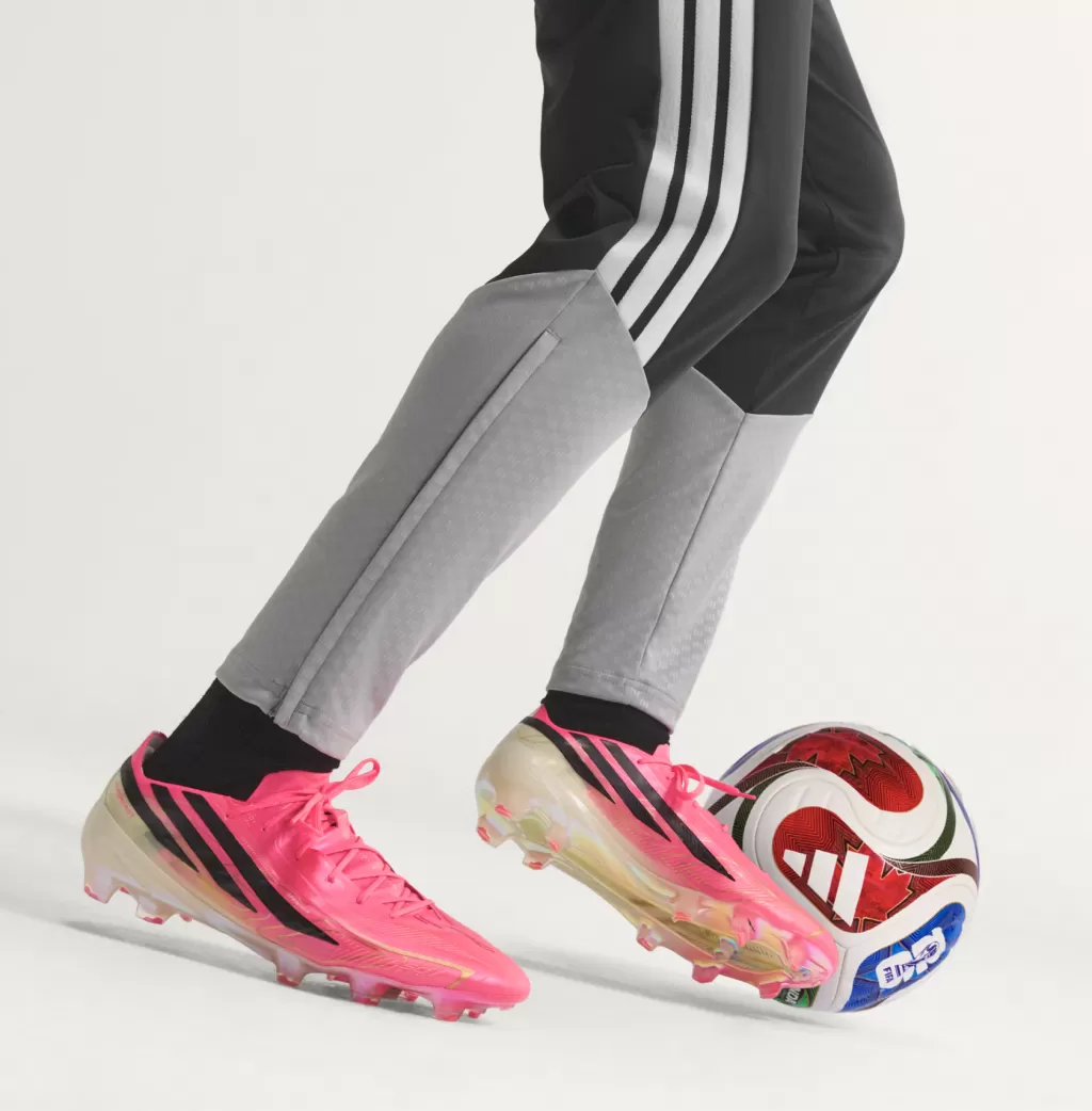 Бутcы профессиональные Adidas F50 Hyperfast Elite FG