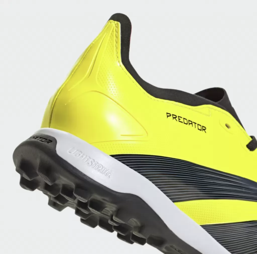 Шиповки Adidas Predator 24 League TF
