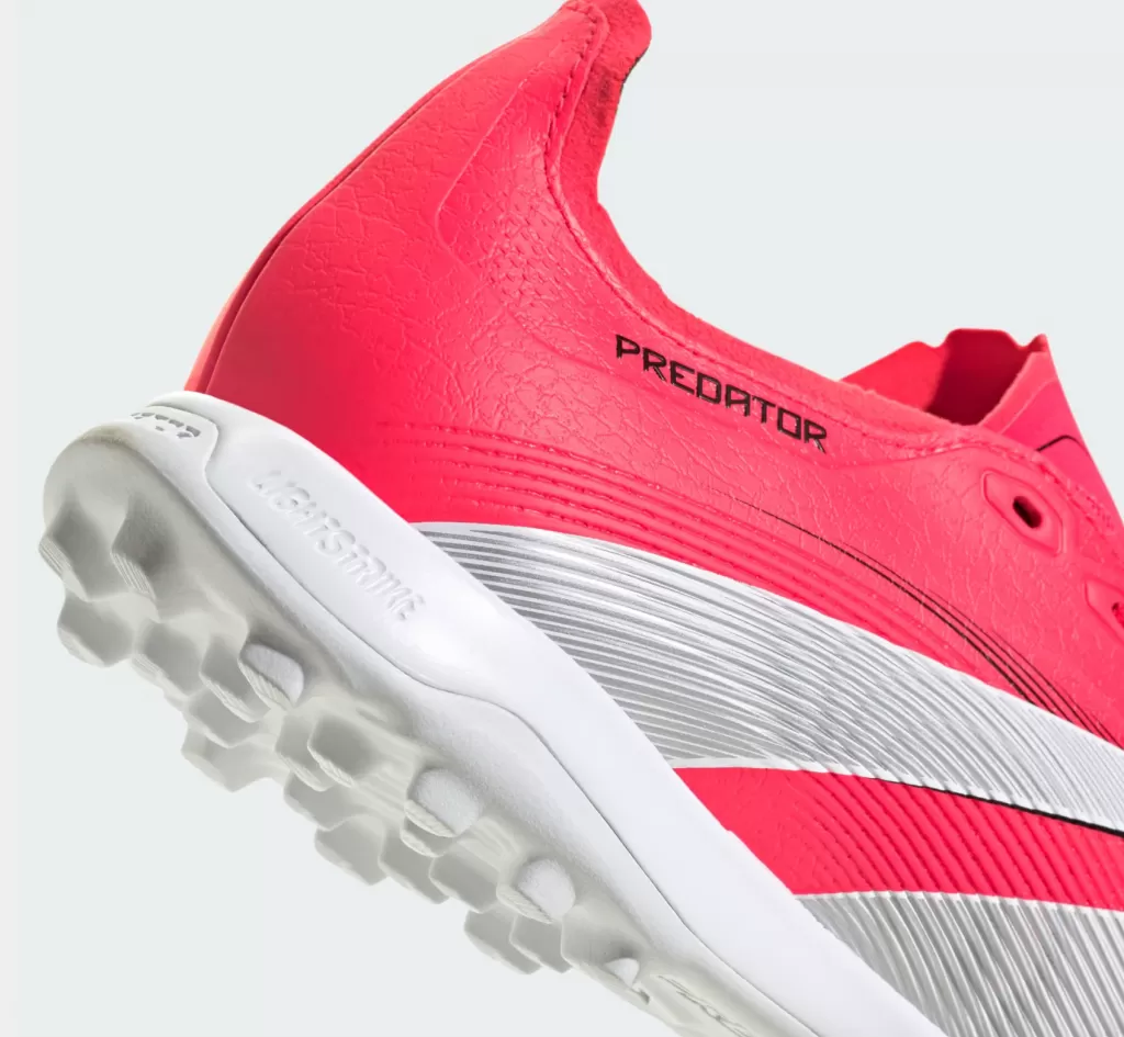 Шиповки Adidas Predator League TF