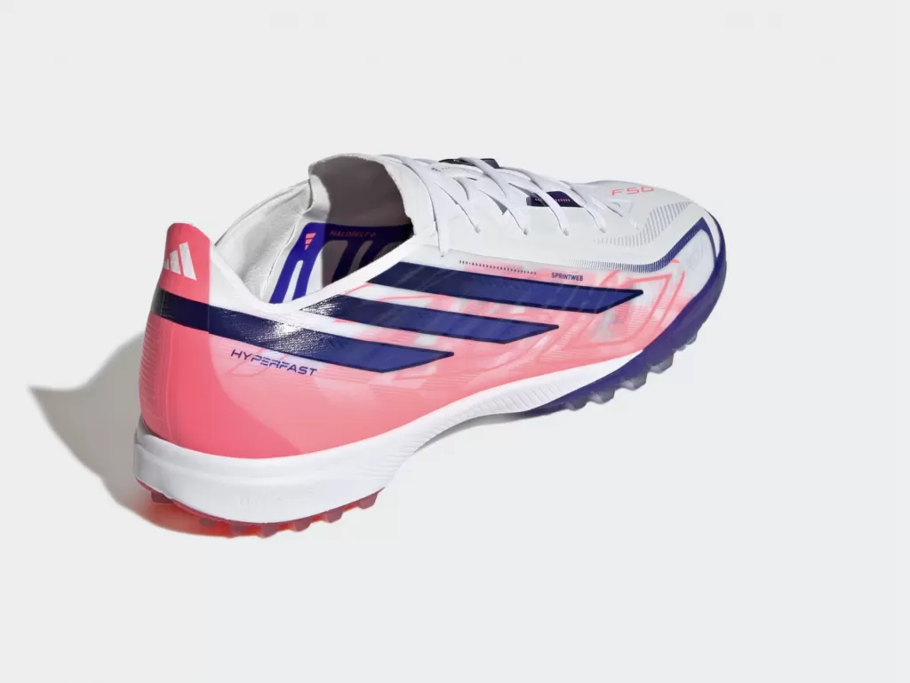 Шиповки профессиональные Adidas F50 Hyperfast Pro TF