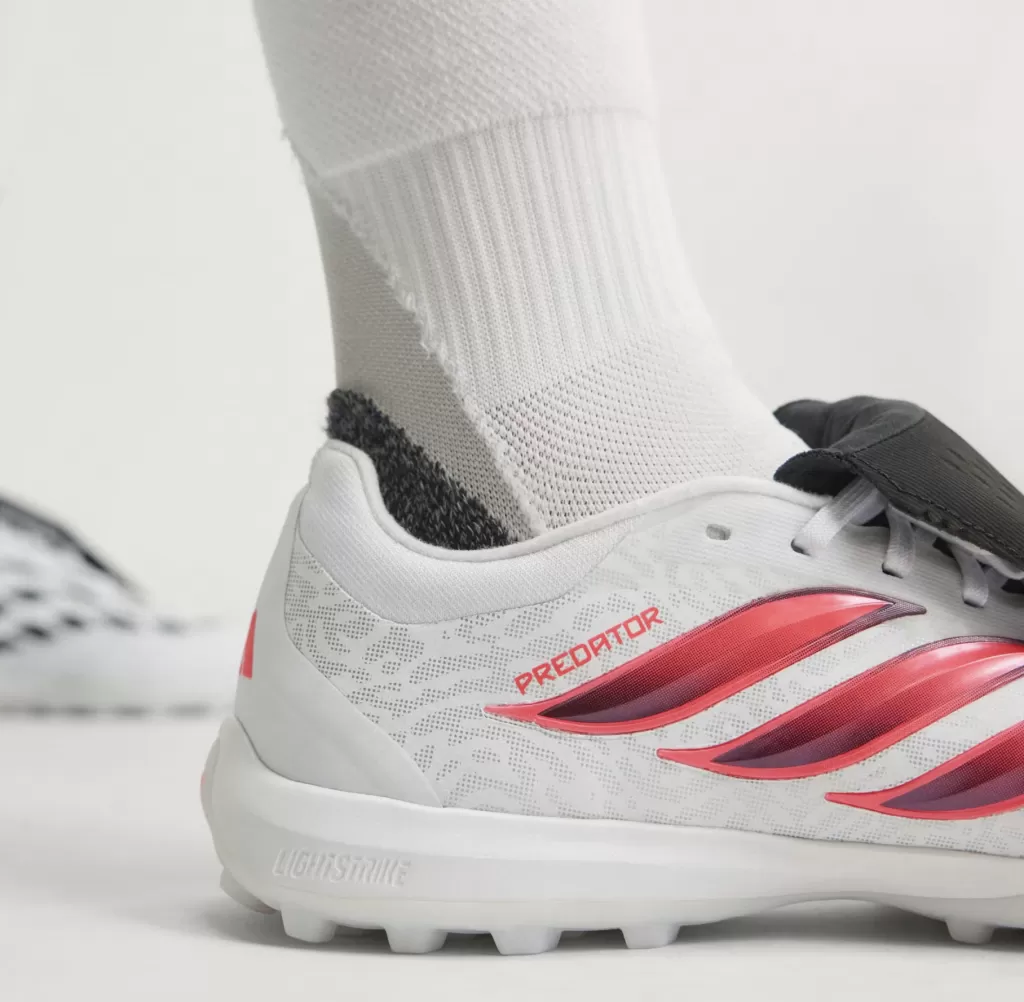 Шиповки профессиональные Adidas Predator Pro TF FT