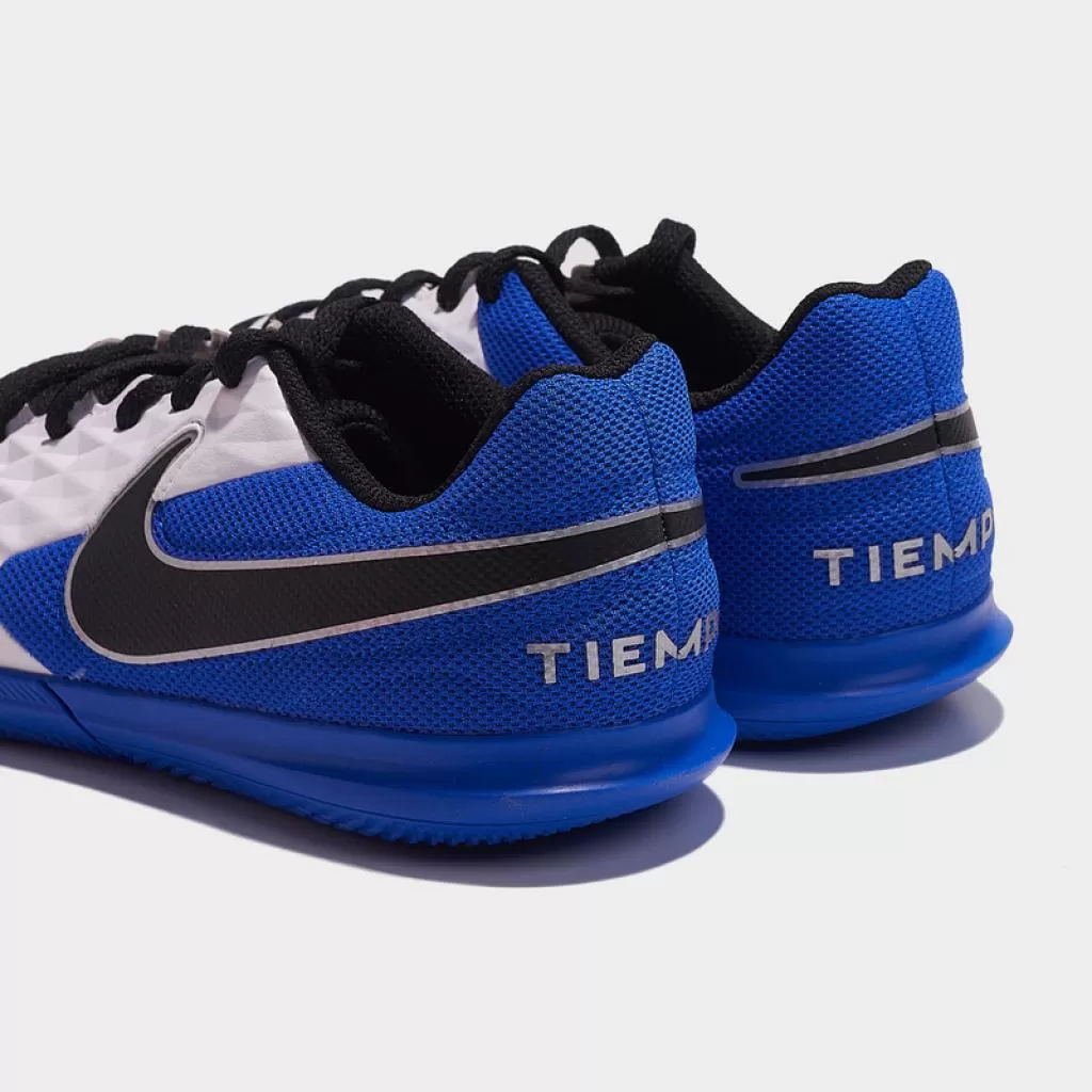 Футзалки детские Nike Tiempo Legend 8 Club JR Indoor