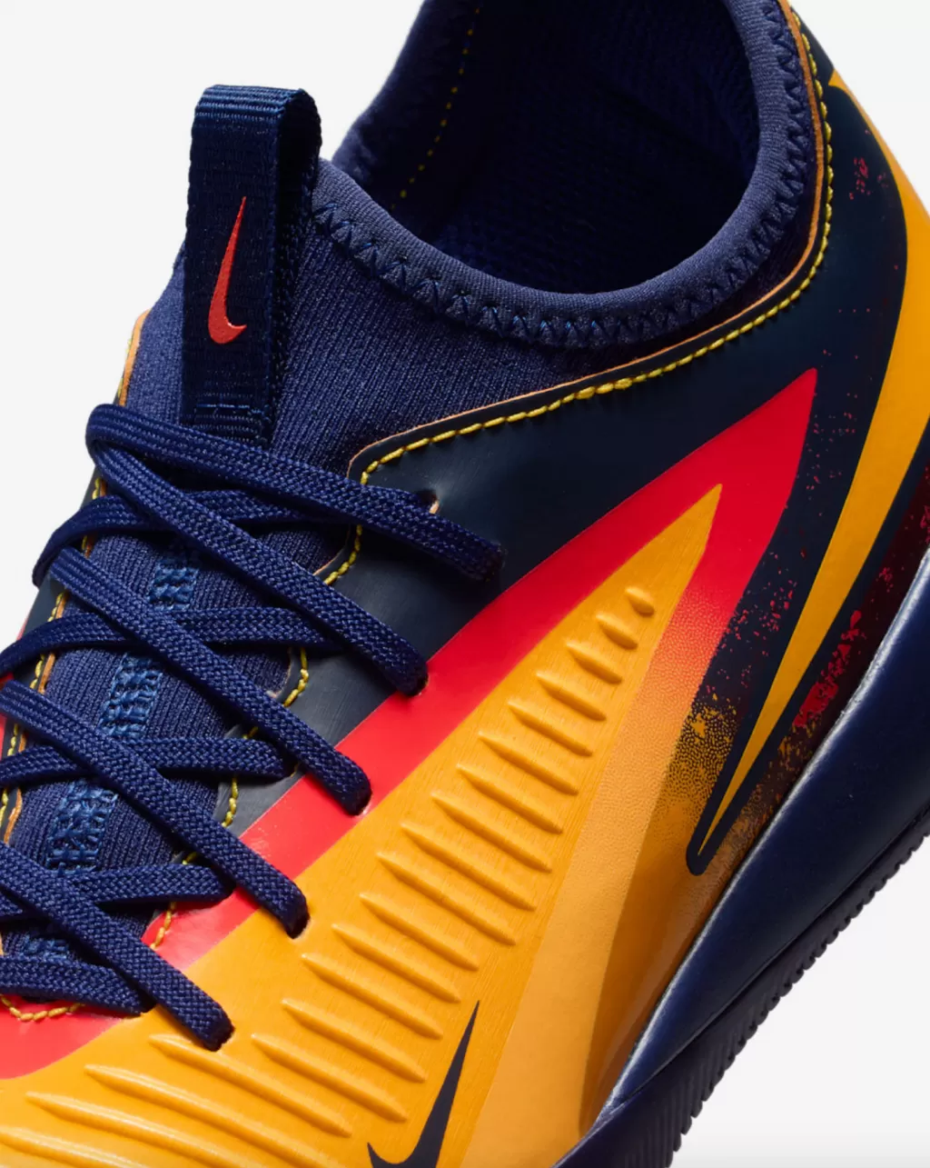 Футзалки детские Nike Phantom 6 Academy Erling Haaland IN JR