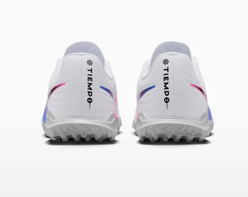 Шиповки детские Nike Tiempo Maestro Club JR TF