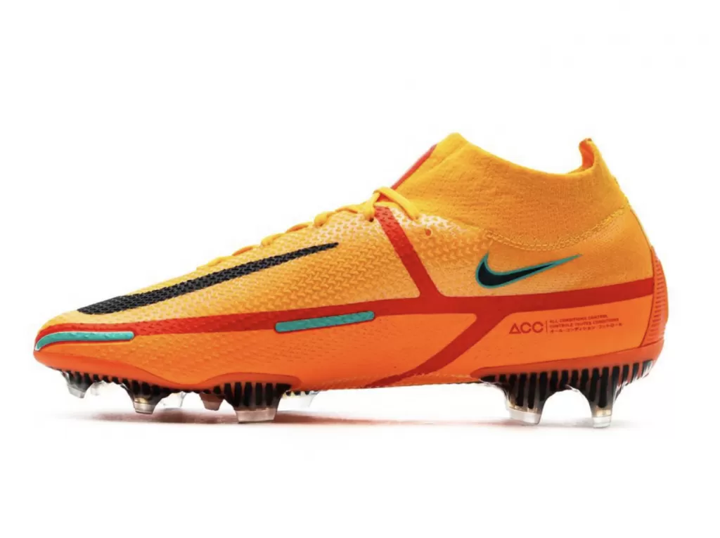 Бутсы профессиональные Nike Phantom GT DF ELITE FG