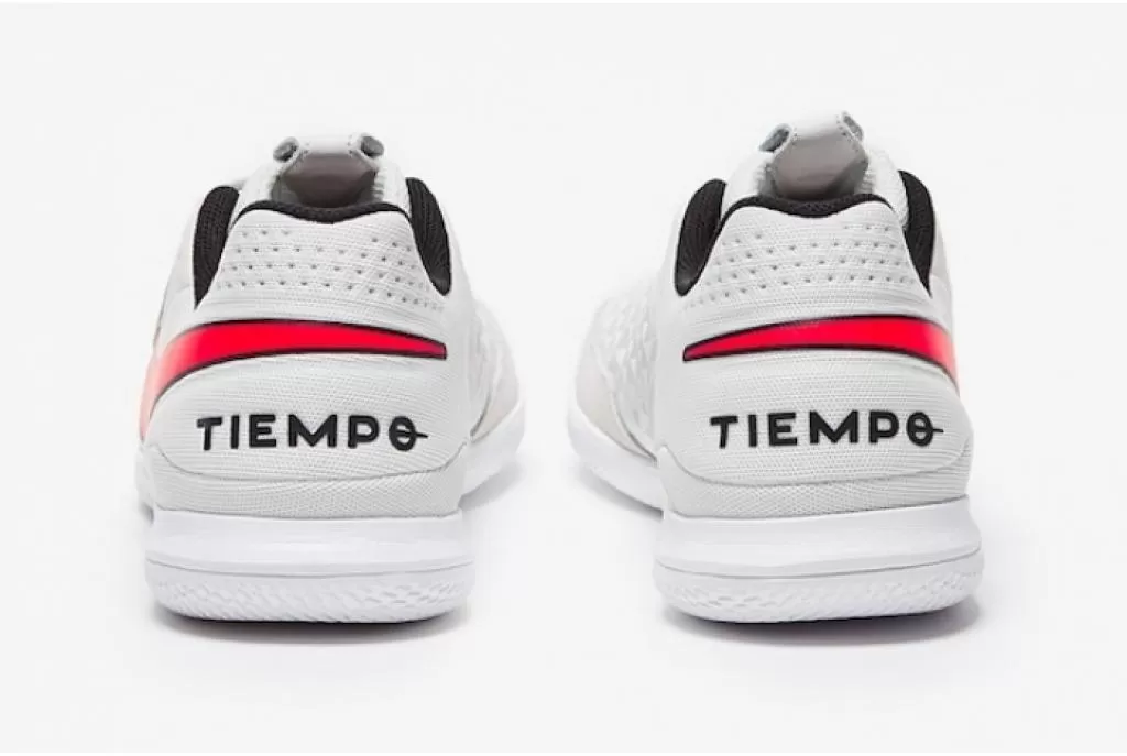 Футзалки Nike Tiempo Legened 8 Academy IN