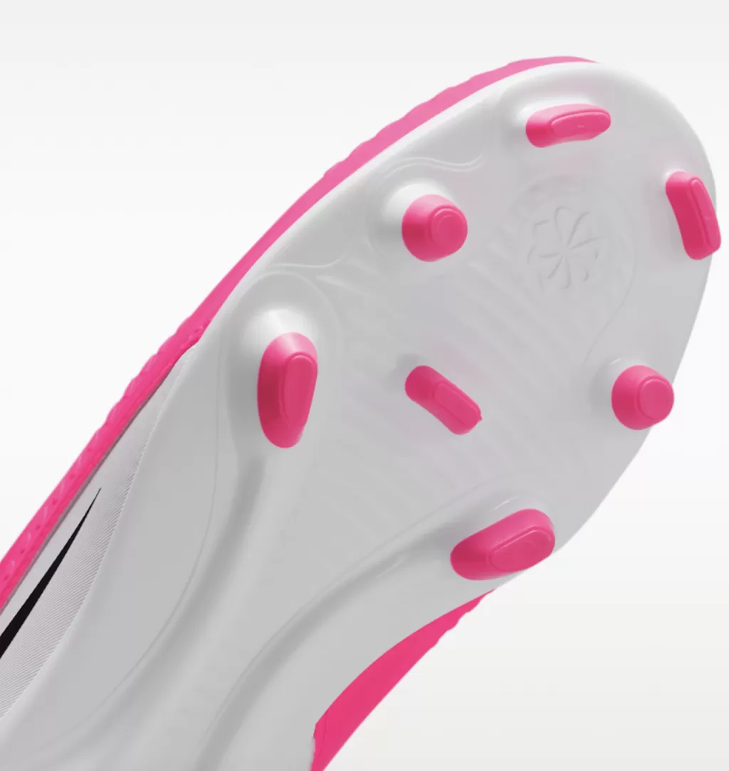 Бутсы детские Nike Phantom 6 Club JR FG