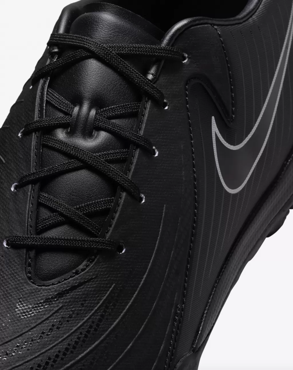 Шиповки Nike Phantom GX Academy TF