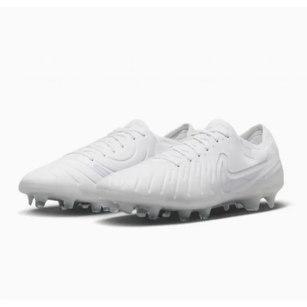 Бутсы профессиональные Nike Tiempo Legend 10 Elite FG