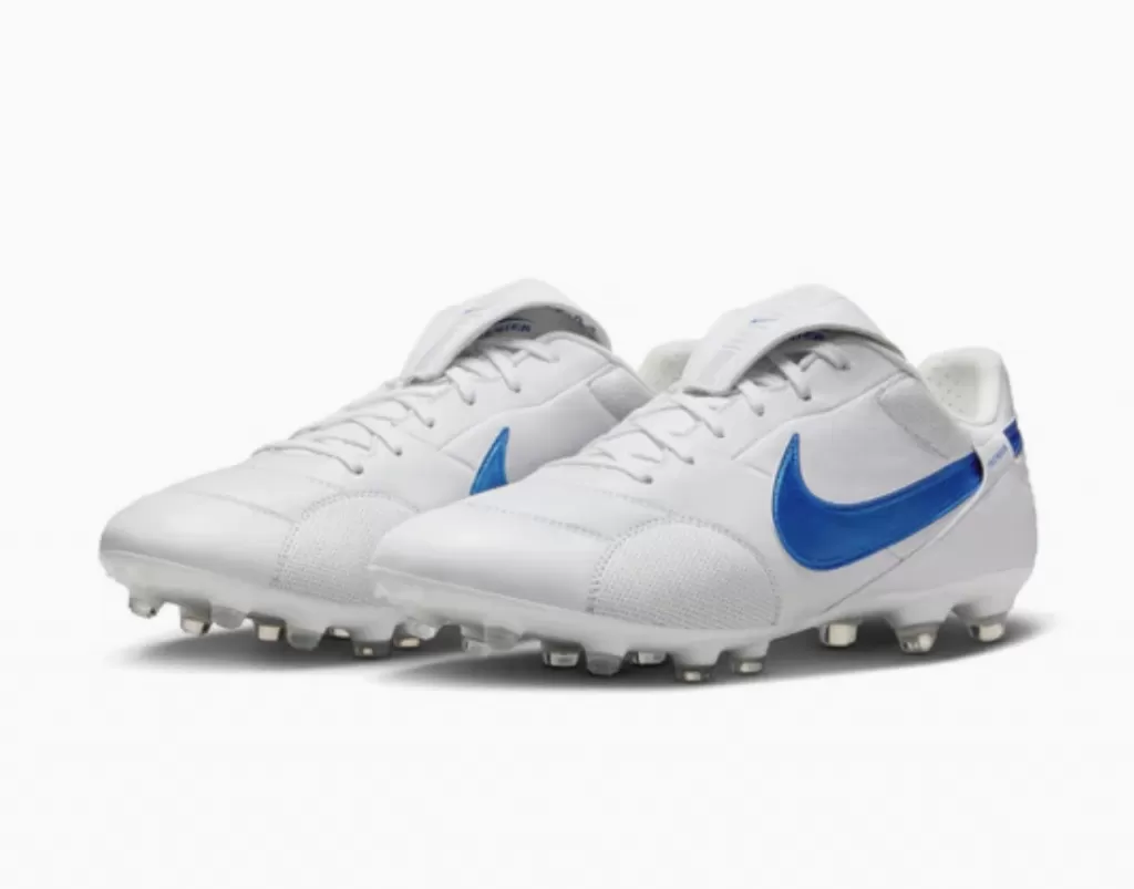 Бутсы профессиональные Nike Premier 3 FG