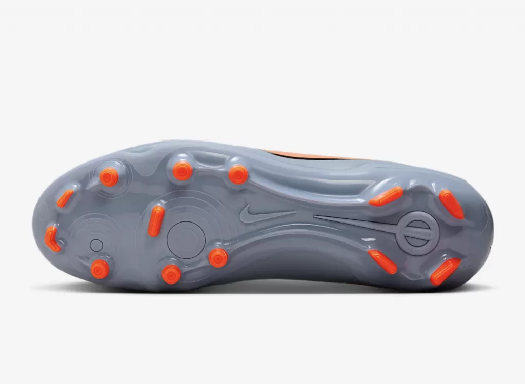 Бутсы Nike Tiempo Legend 10 Club MG