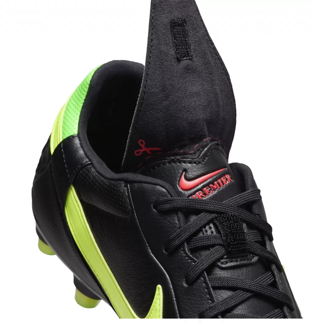 Бутсы профессиональные Nike Premier 3 FG