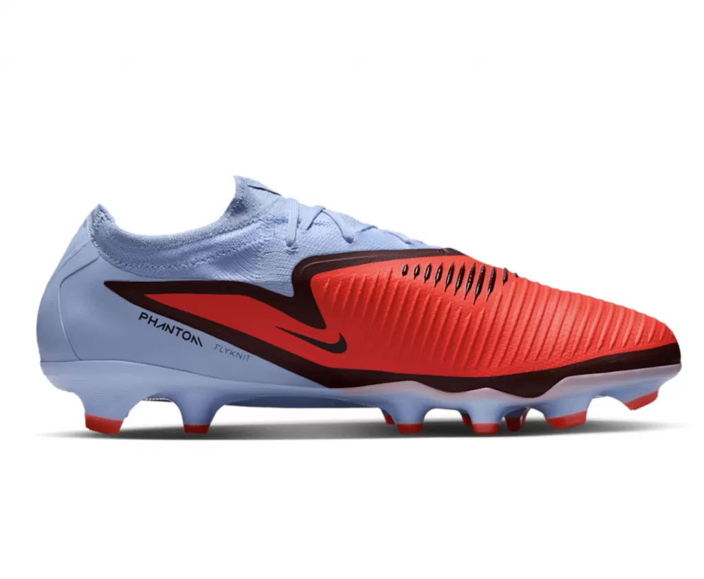Бутсы полупрофессиональные Nike Phantom 6 Low Pro FG