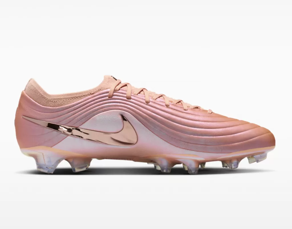 Бутсы профессиональные Nike Tiempo Maestro Elite LE FG