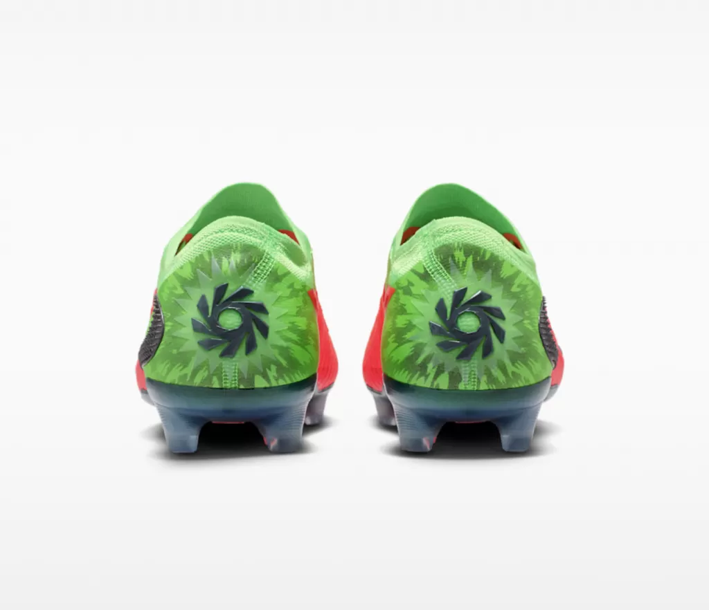 Бутсы профессиональные Nike Phantom 6 Low EH Elite FG