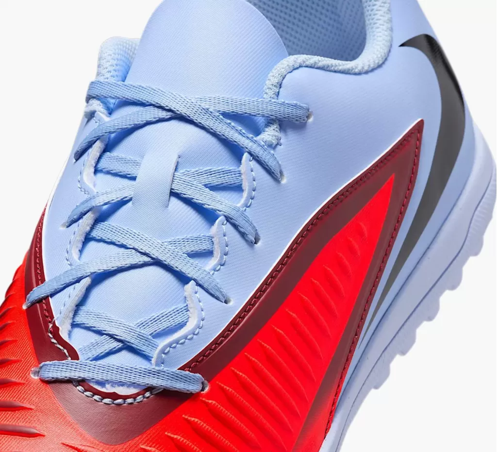 Шиповки Nike Phantom 6 Low Club TF