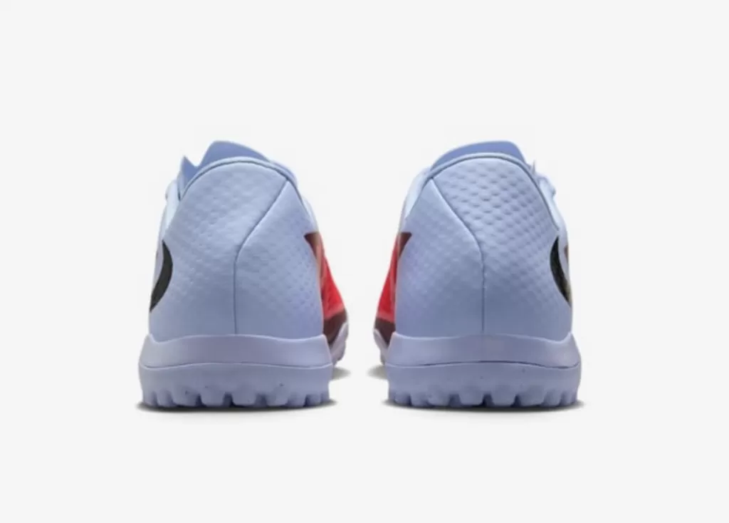 Шиповки Nike Phantom 6 Low Academy TF