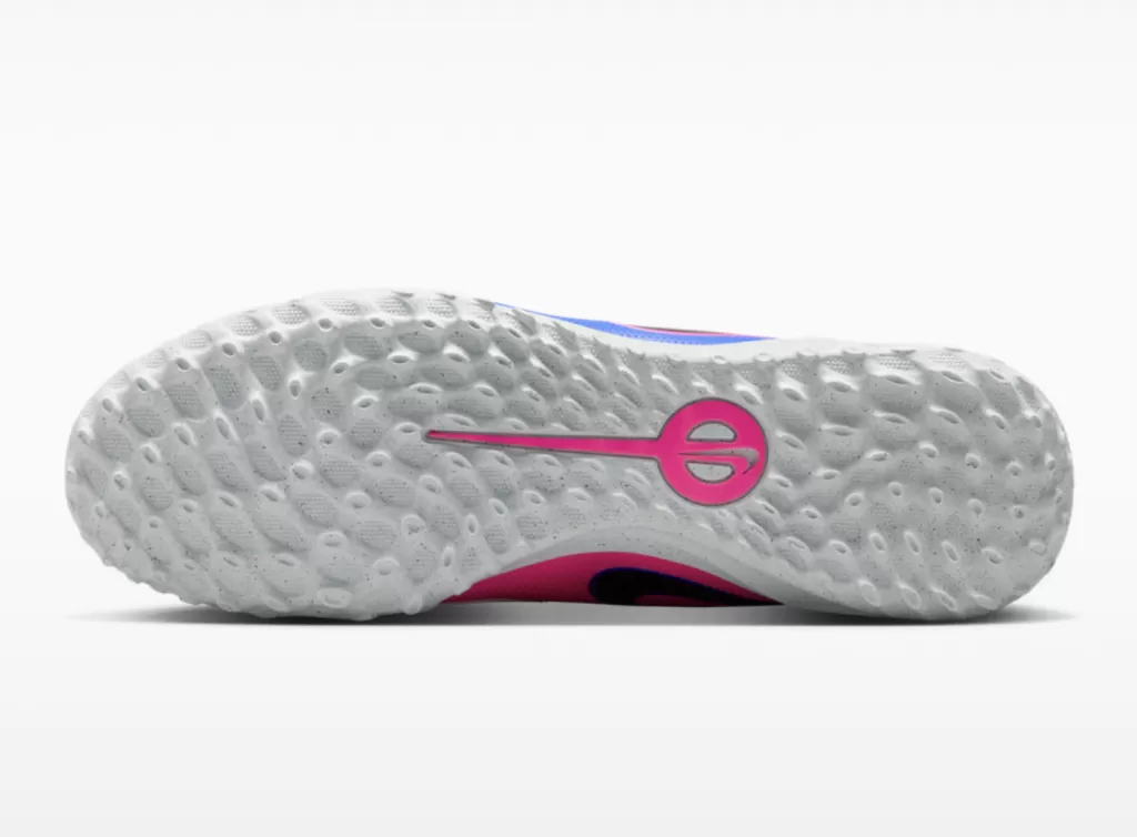 Шиповки Nike Tiempo Maestro Club TF