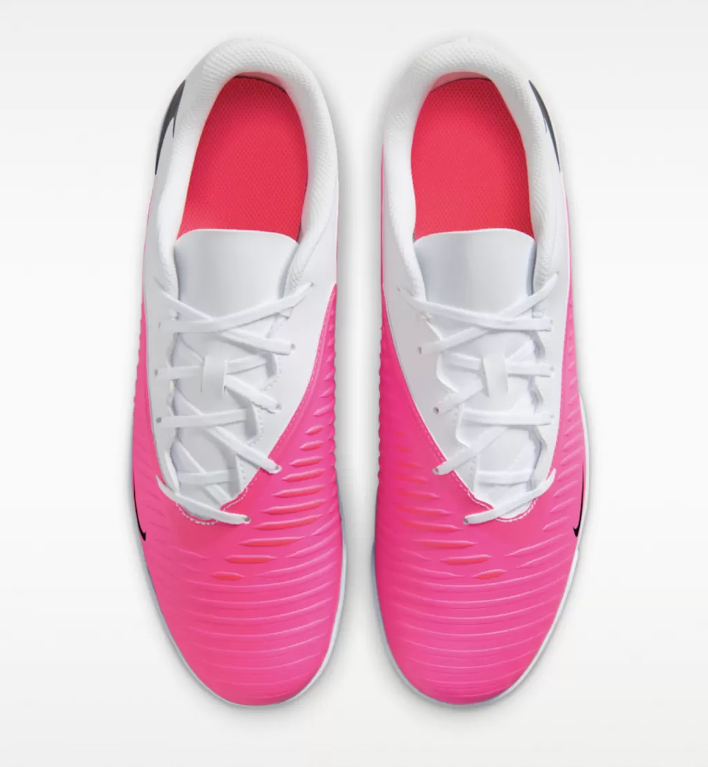 Шиповки Nike Phantom 6 Low Club TF