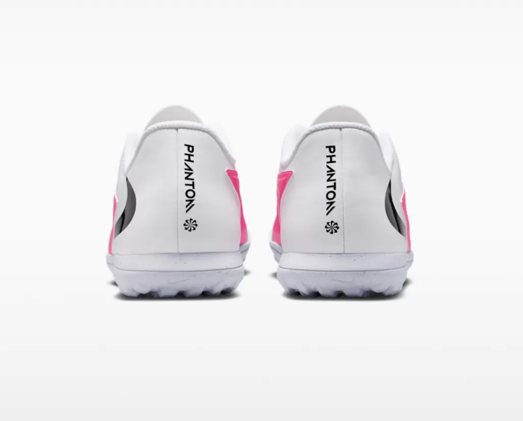 Шиповки Nike Phantom 6 Low Club TF