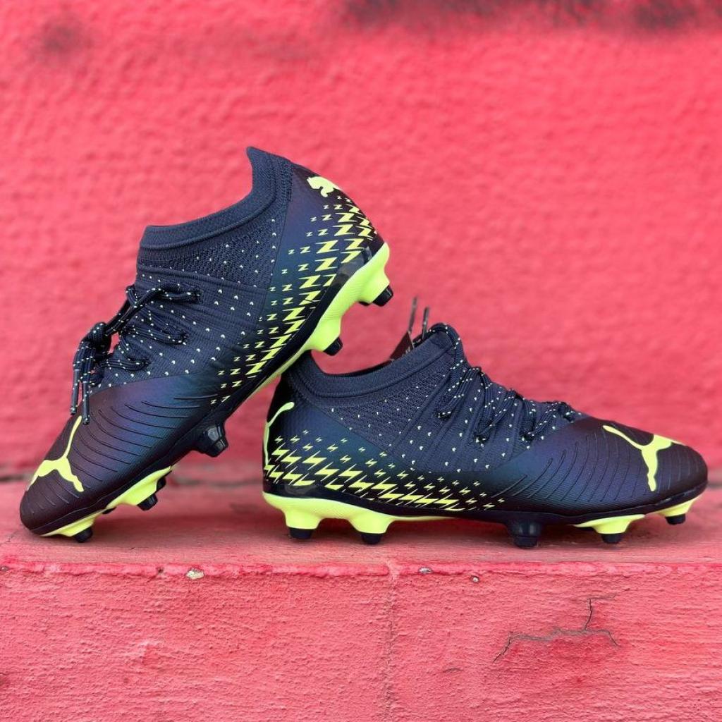 Бутсы детские полупрофессиональные Puma Future Z 2.4 JR FG/AG