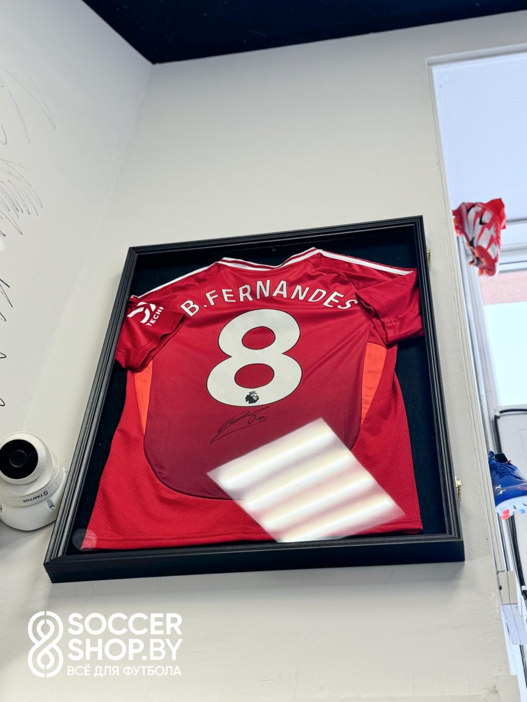 Футболка «Манчестер Юнайтед» с автографом Бруну Фернандеша