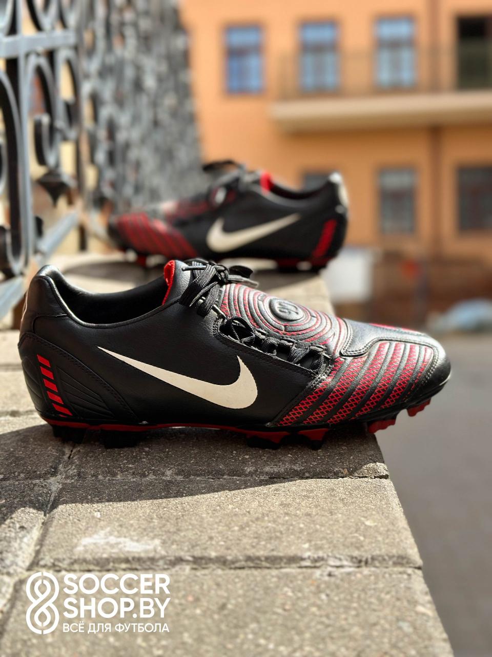 Nike Total 90 Laser II