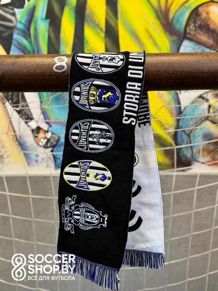 Шарф «Ювентуса» из официального фан-шопа в Турине