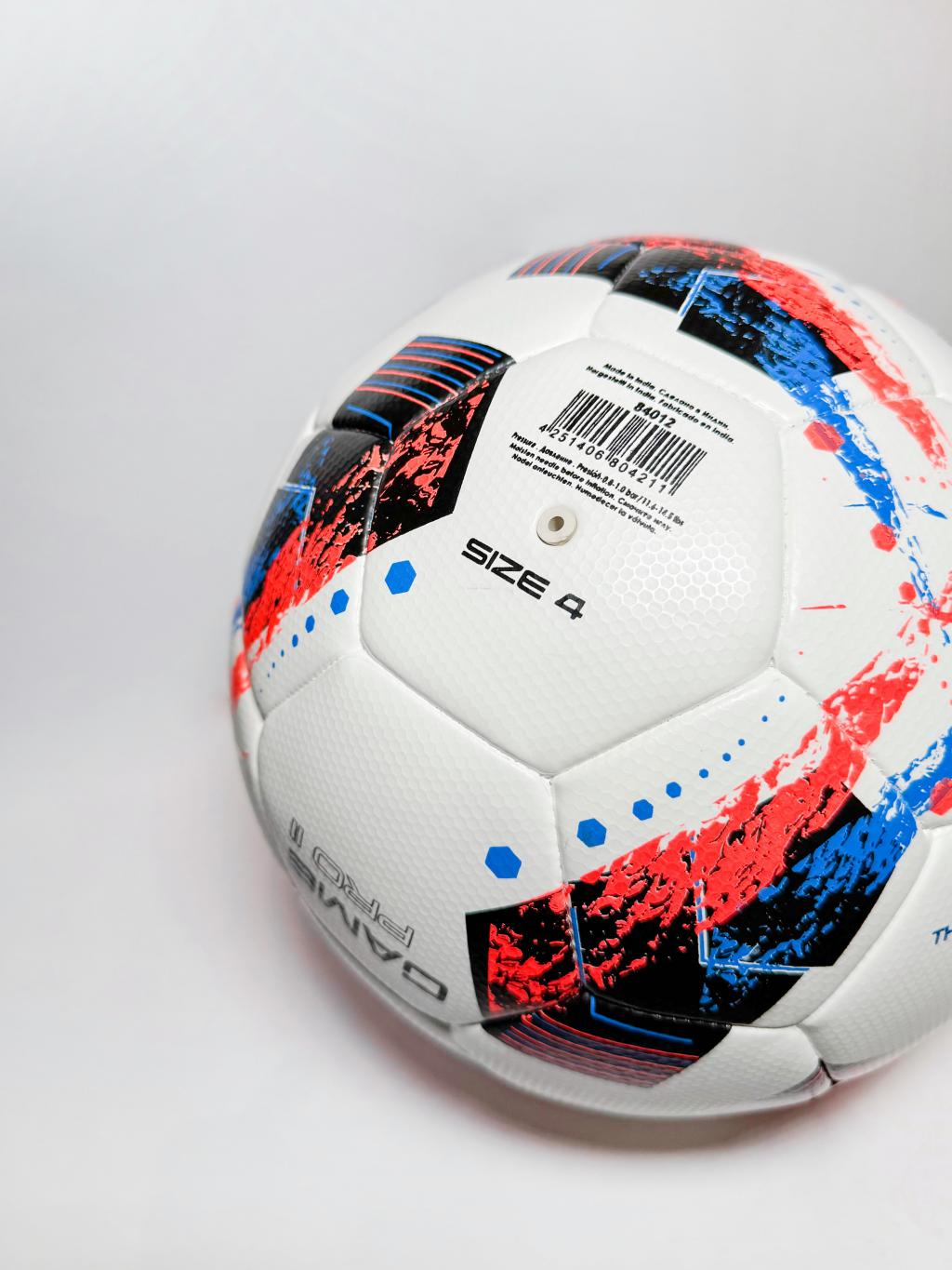 Мяч тренировочный Alphakeepers Pro Game 2 soccershop Ball