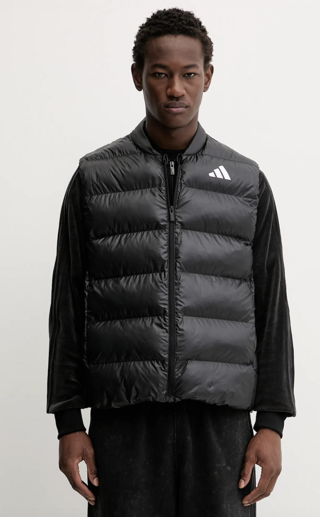 Жилетка Adidas Essentials Climawarm Down Puffer Vest