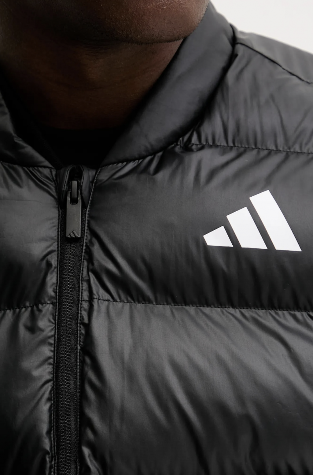 Жилетка Adidas Essentials Climawarm Down Puffer Vest