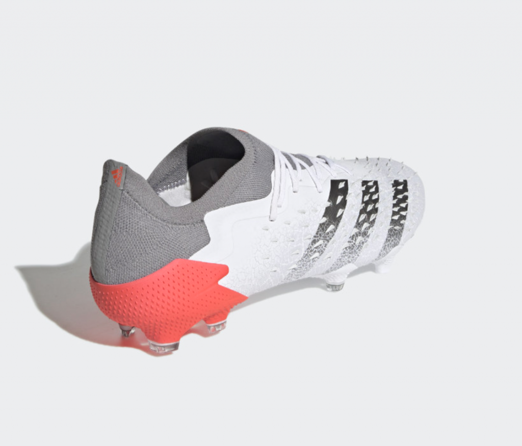 adidas プレデターフリーク.1 L FG FY6263(フットウェアホワイト 