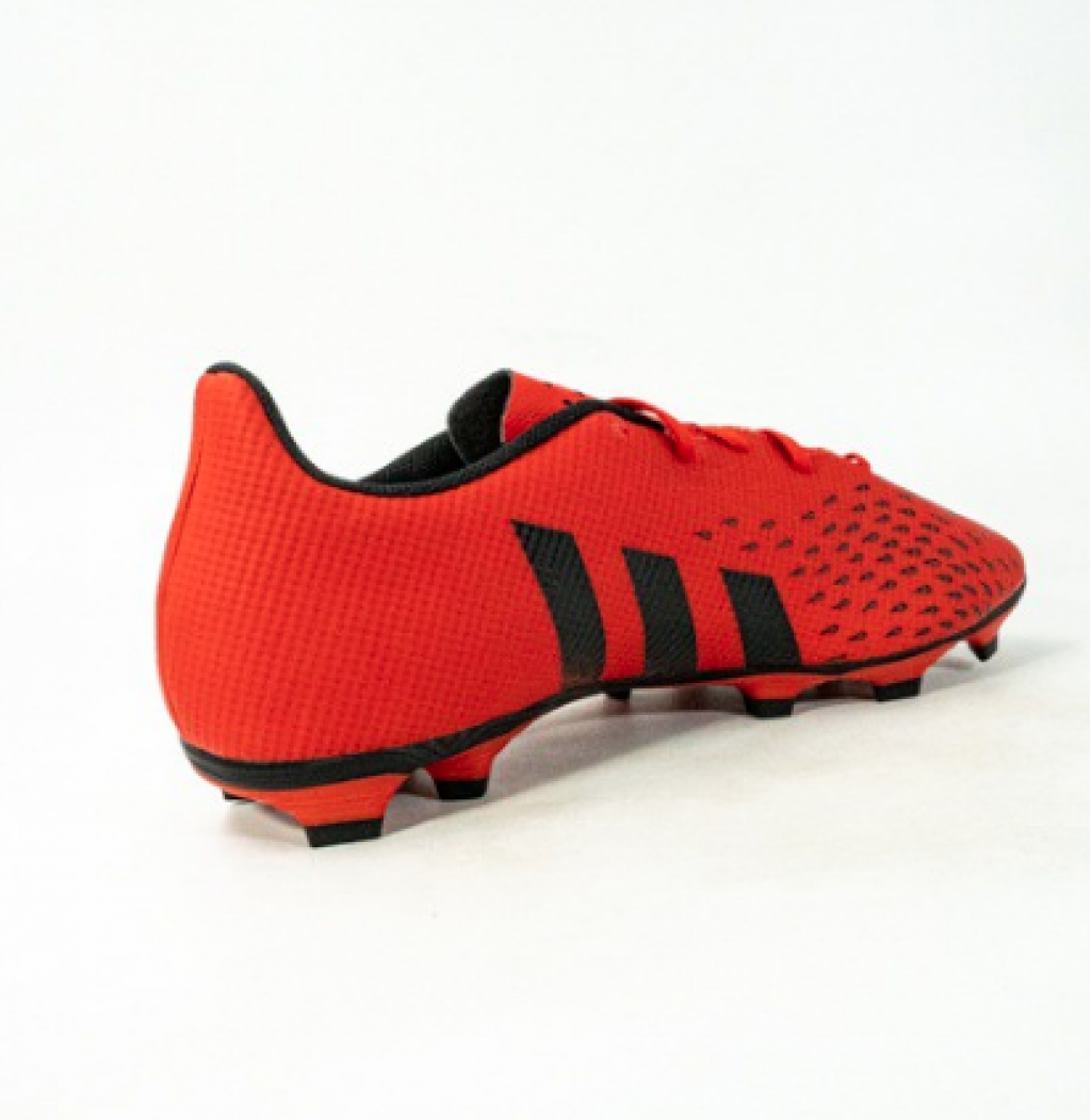 Adidas Predator Freak.4 FxG/бутсы