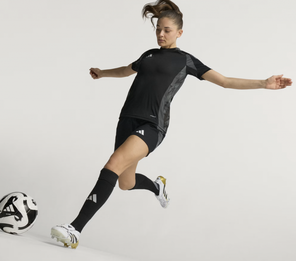 Бутсы профессиональные Adidas Predator Elite FT FG