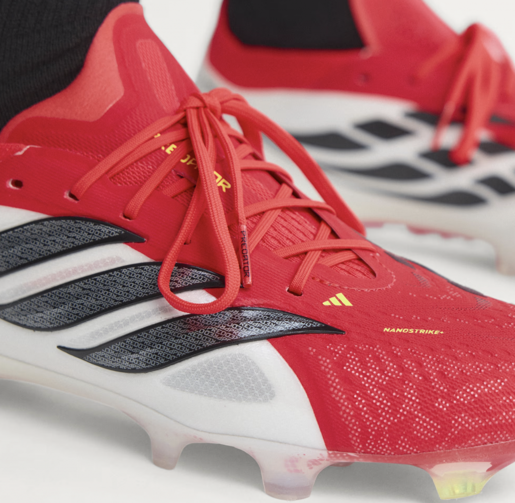 Бутсы профессиональные Adidas Predator Elite L FG