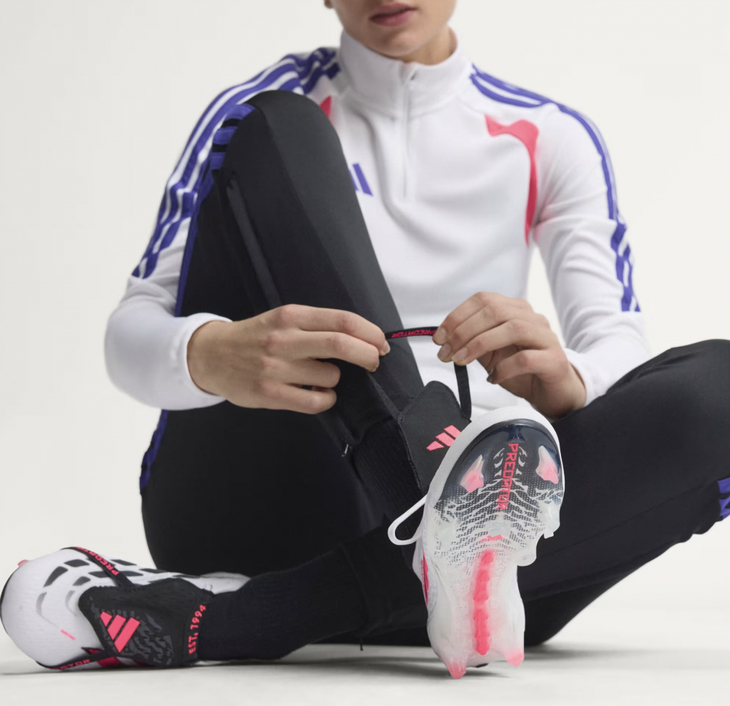 Бутсы профессиональные Adidas Predator Elite FT FG