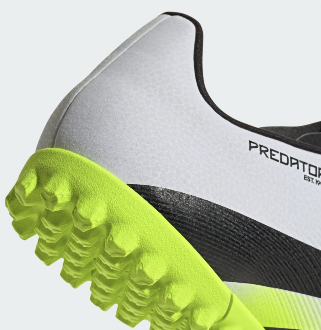 Шиповки Adidas Predator Club TF