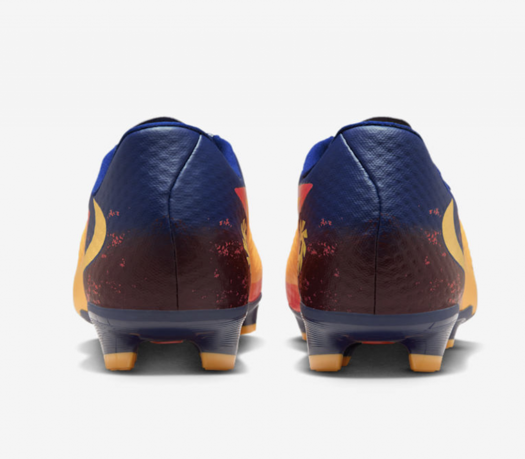 Бутсы Nike Phantom 6 Low Academy Erling Haaland FG