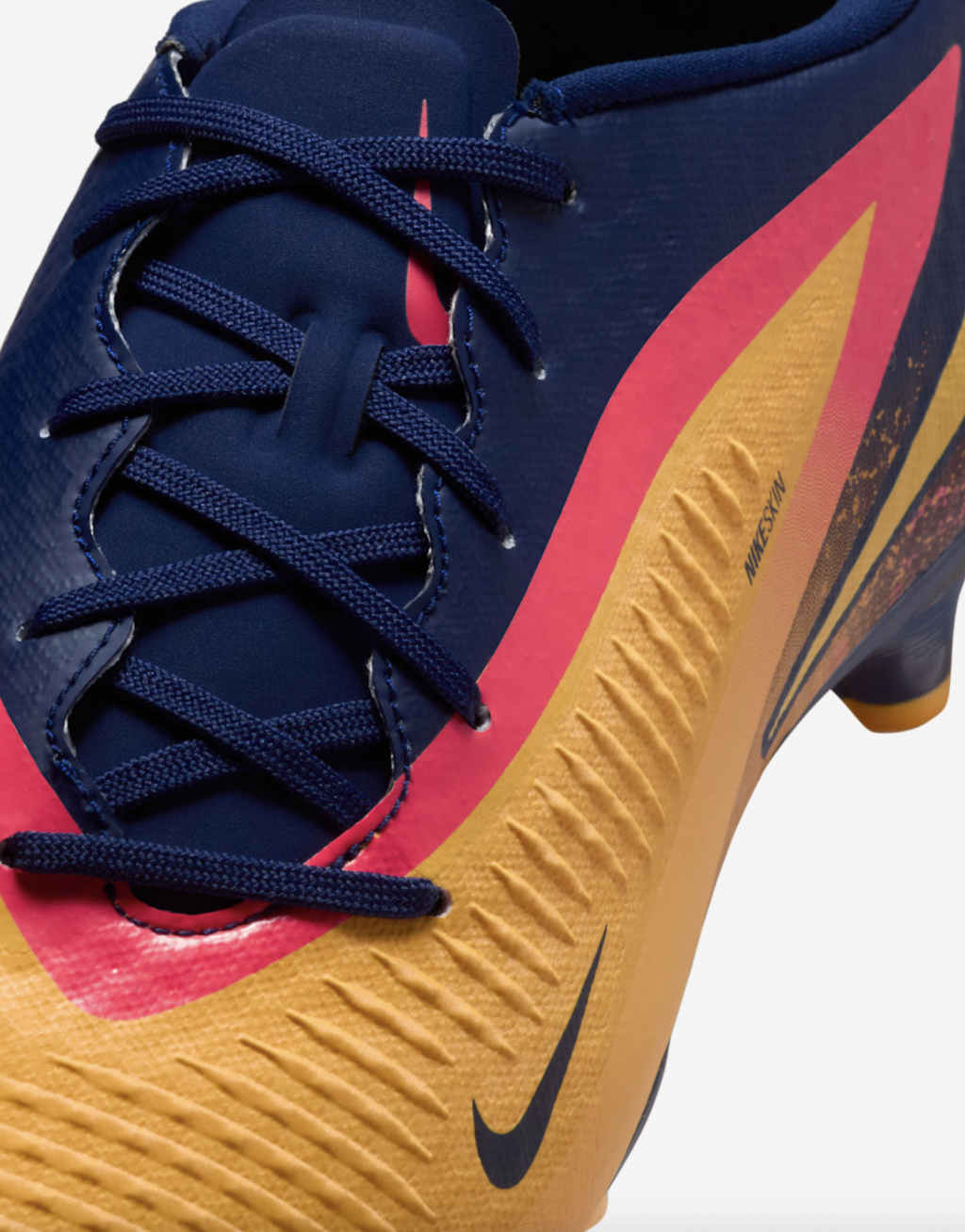 Бутсы Nike Phantom 6 Low Academy Erling Haaland FG